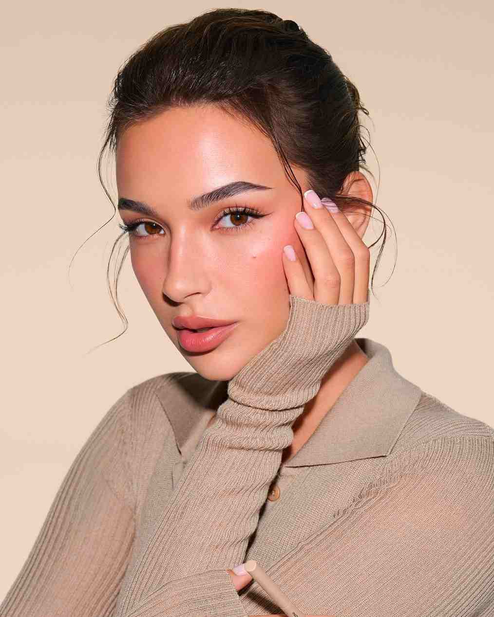 Weronika Saczawa - Wiki, Biography, Age, Height, Boyfriend, and more