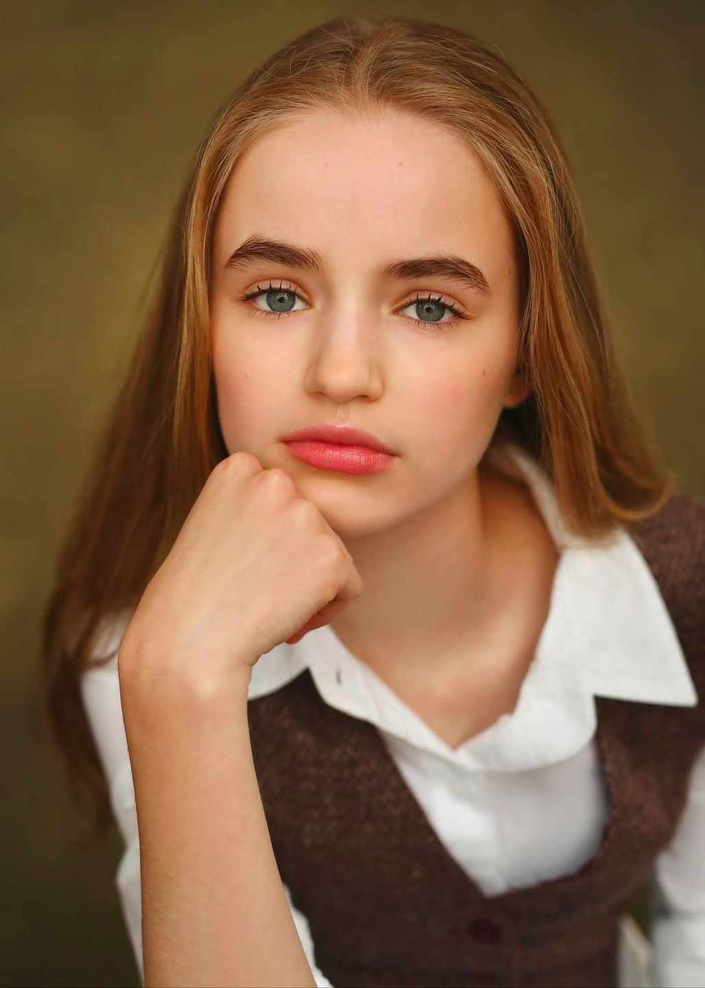 Nell Fisher - Wiki, Bio, Age, Height, Boyfriend, Net Worth