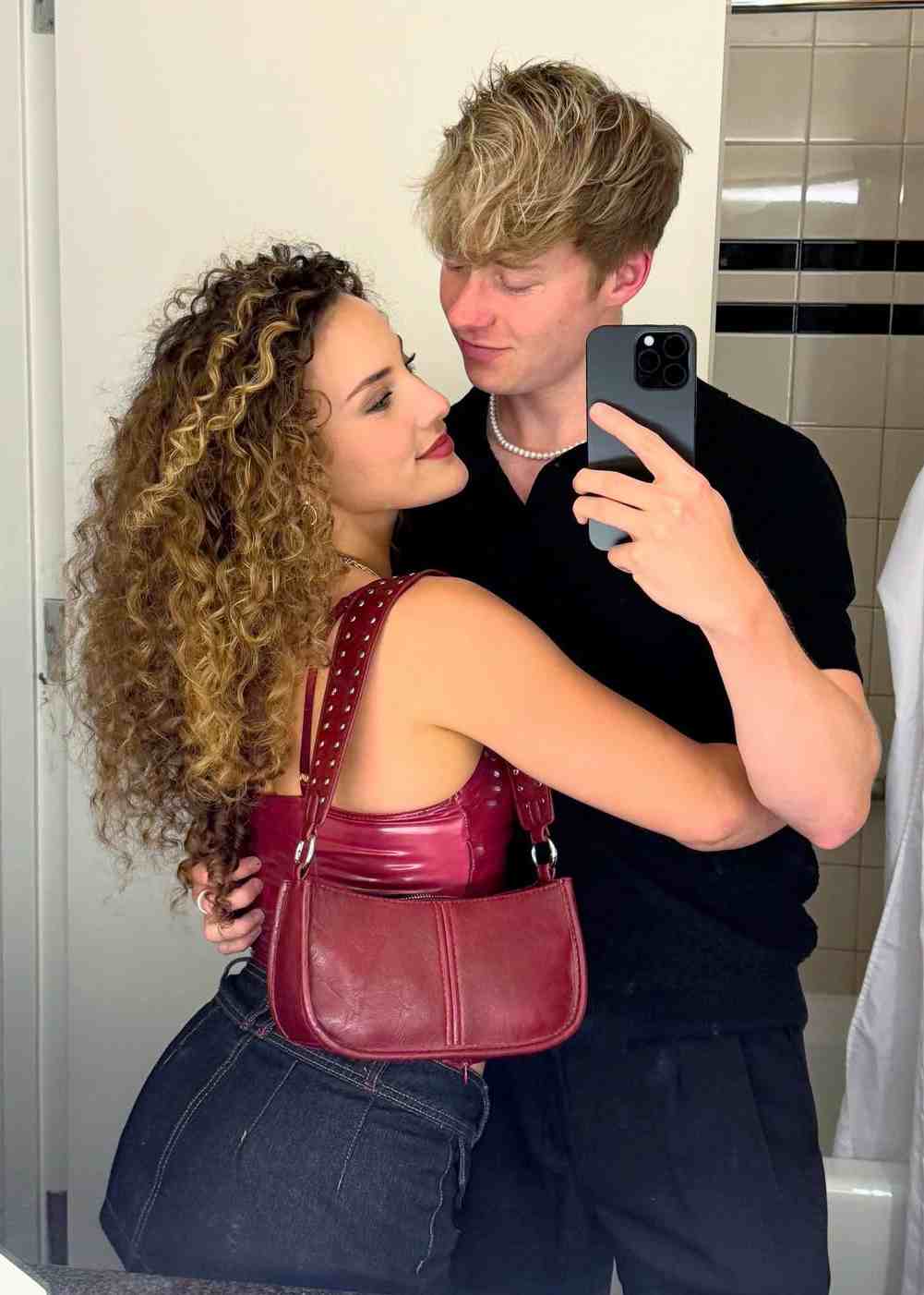 Sofie Dossi with her boyfriend Sam Golbach