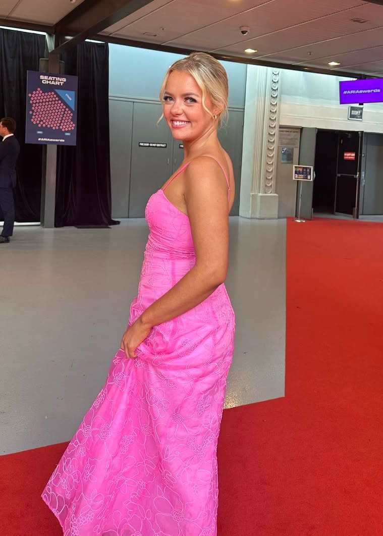 Bridey Drake - Wiki, Bio, Age, Height, Boyfriend, Net Worth, and More