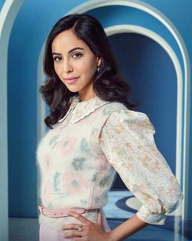 Gia Sandhu - Wiki, Biography, Age, Height, Boyfriend, Husband, Net Worth