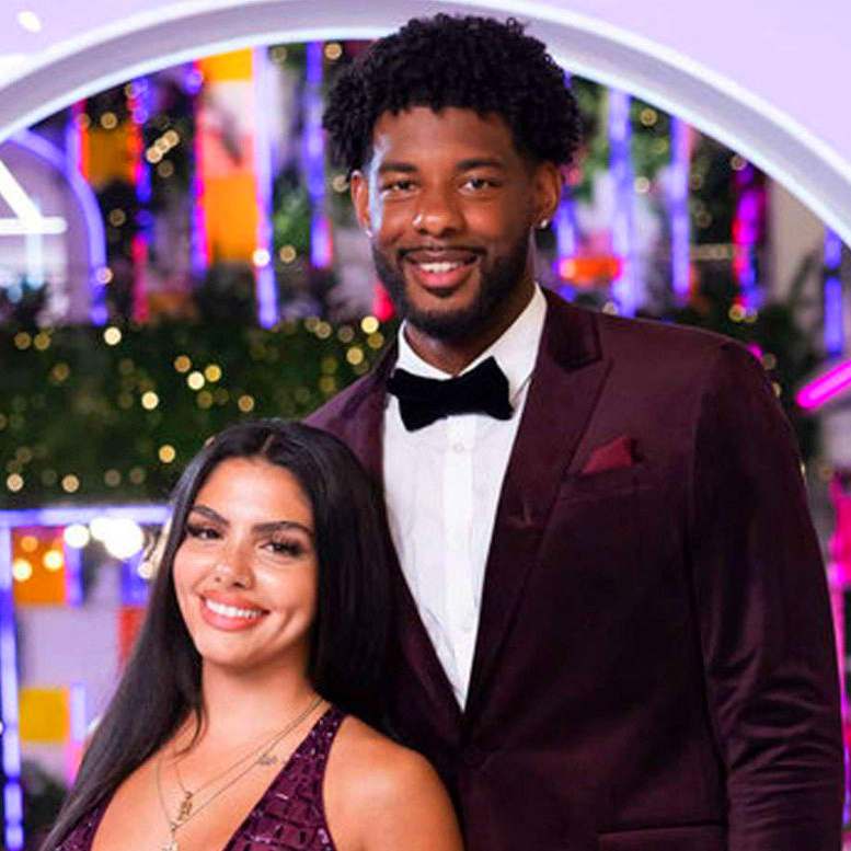 Huda Mustafa and her Boyfriend