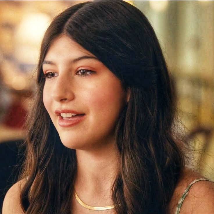 Sunny Sandler - Wiki, Bio, Age, Height, Boyfriend, Net Worth, and More