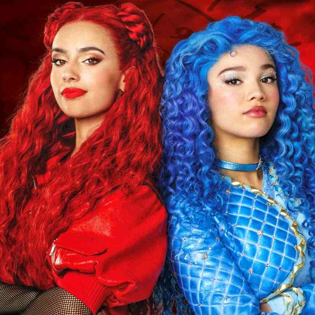 Kylie Cantrall with Malia Baker