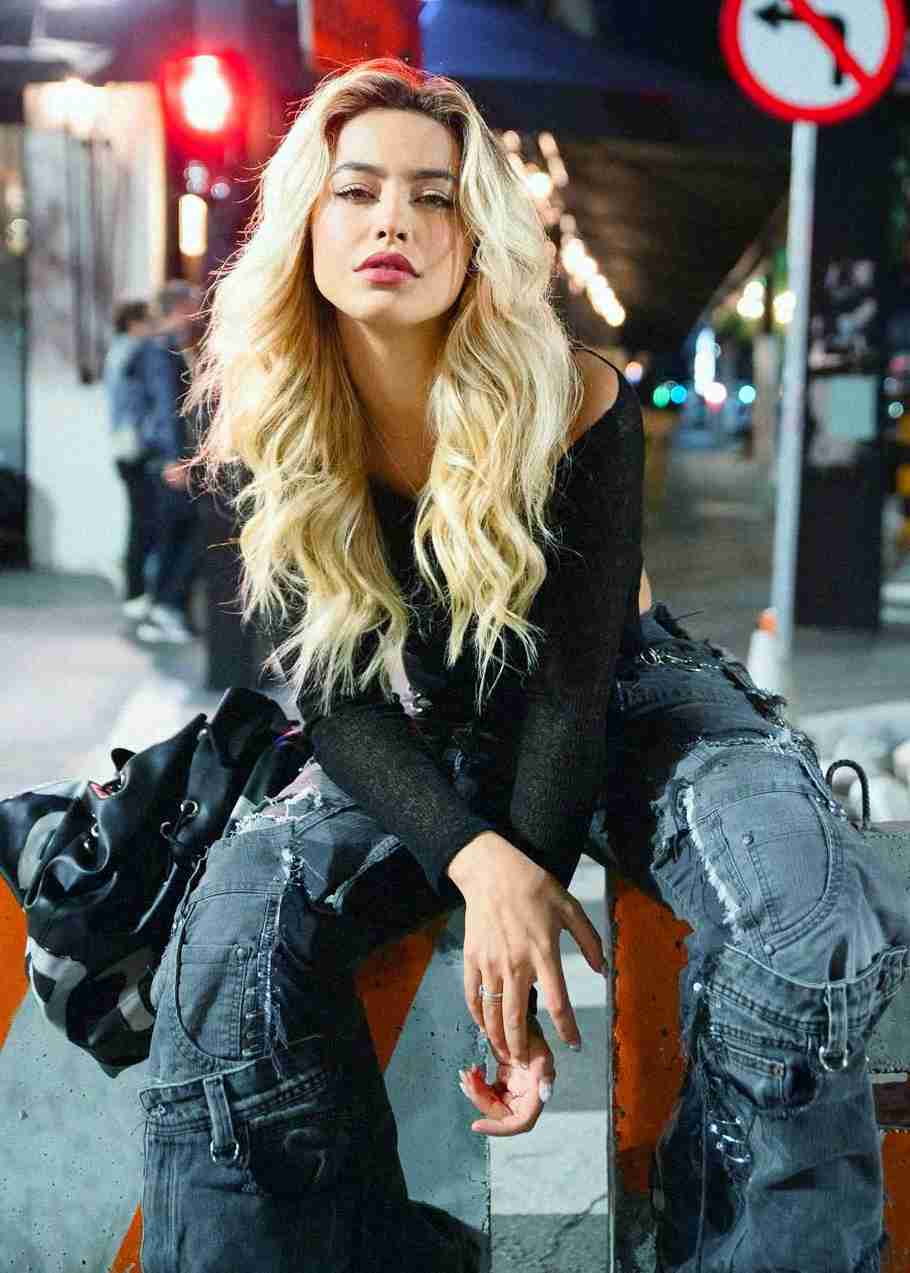 Mariana Tollendal - Wiki, Bio, Age, Height, Boyfriend, Career, and More