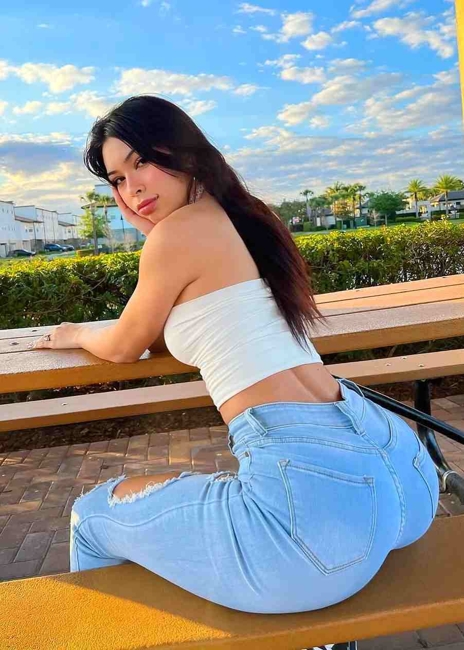 Aishah Sofey - Age, Bio, Height, Career, Boyfriend, and more